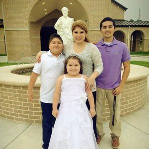 Meet your Posher, Rose